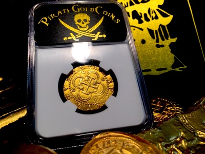 Spain 2 Escudos 1556-98 "Full Crown- Square D to Left"  NGC 62 10