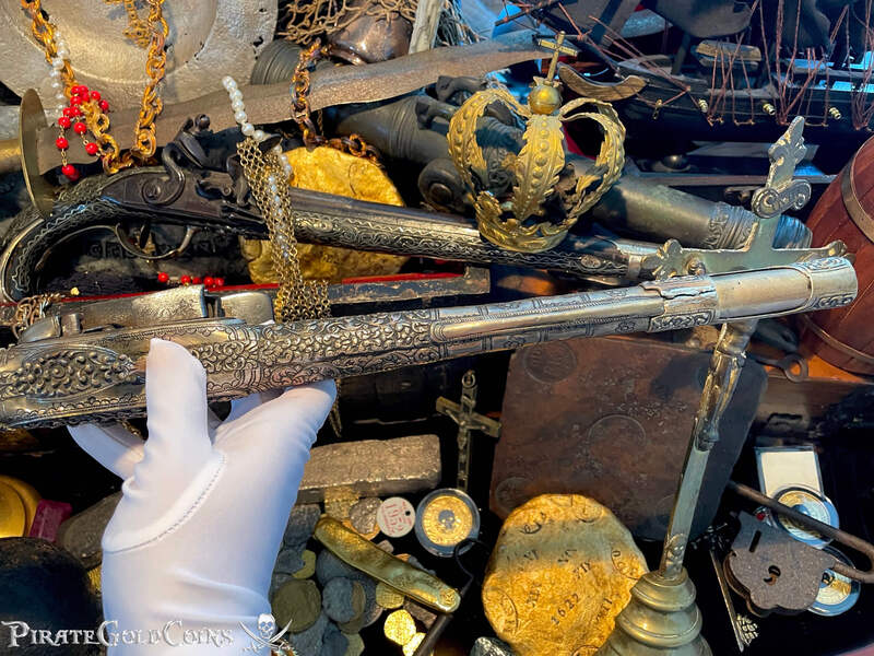 1700's Flintlock Early European Pistol Bejeweled Silver Repousse 5