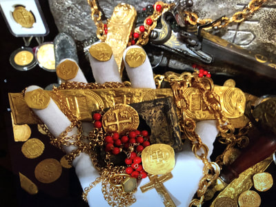 1715 Plate Fleet Shipwreck Gold Treasure Box Pirate Gold Coins 4