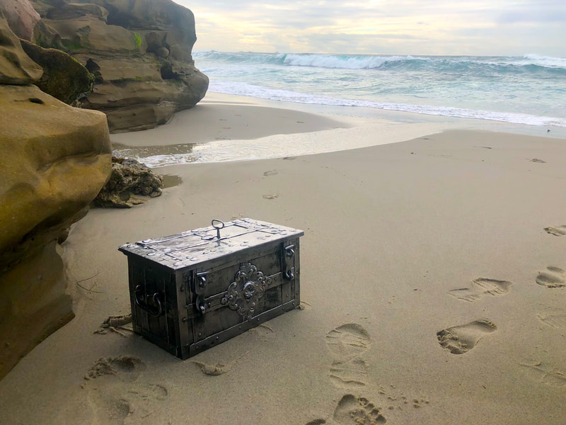 Armada Chest 1600's Nuremberg Pirate Gold Coins Treasure Chest 3