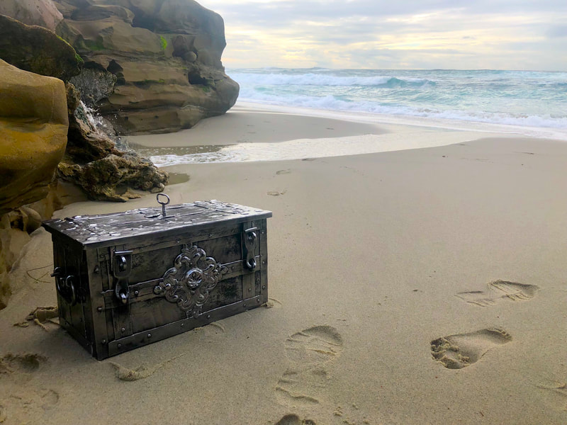 Armada Chest 1600's Nuremberg Pirate Gold Coins Treasure Chest 6