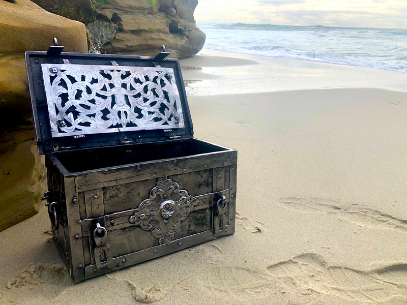 Armada Chest 1600's Nuremberg Pirate Gold Coins Treasure Chest 7