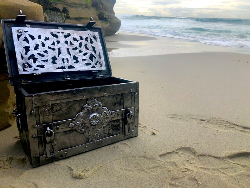 Armada Chest 1600's Nuremberg Pirate Gold Coins Treasure Chest 2