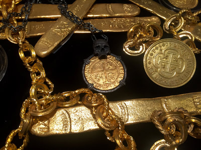 Peru 8 Escudos 1710 "Skull Pendant" Shipwreck Jewelry Treasure Coin Necklace 17