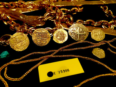 Peru  8 Escudos  1747  "La Luz Shipwreck Era" 5