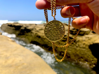 Spain 4 Escudos 1712 "Full Date" with Bail Pirate Gold Coins Treasure Jewelry 5