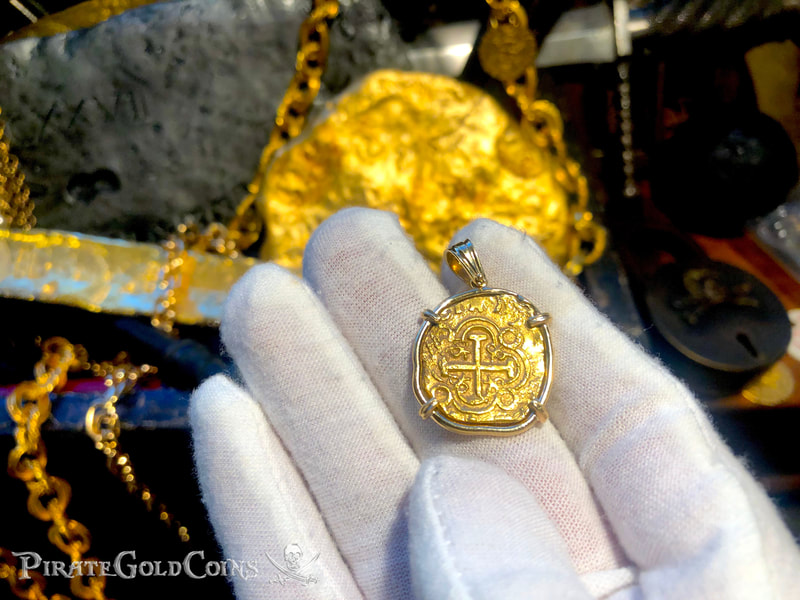 Colombia 2 Escudos 1701-15 Pendant Treasure Jewelry 4