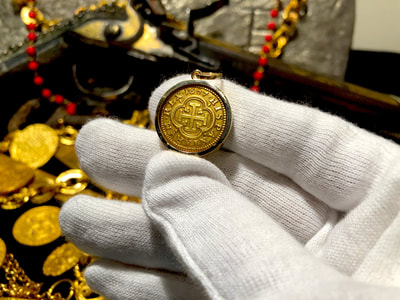 Spain 1 Escudo 1607 "2 Year Coin Type" Crystal and Gold Bezel Pirate Gold Coins 6