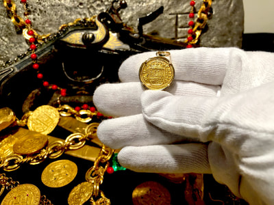 Spain 1 Escudo 1607 "2 Year Coin Type" Crystal and Gold Bezel Pirate Gold Coins 8