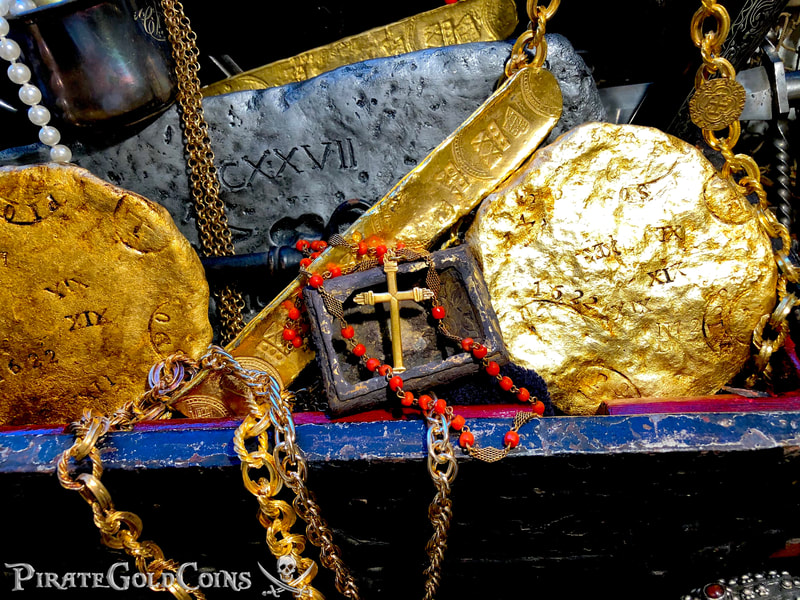 Gold and Coral Rosary from the 1715 Fleet Shipwreck 3