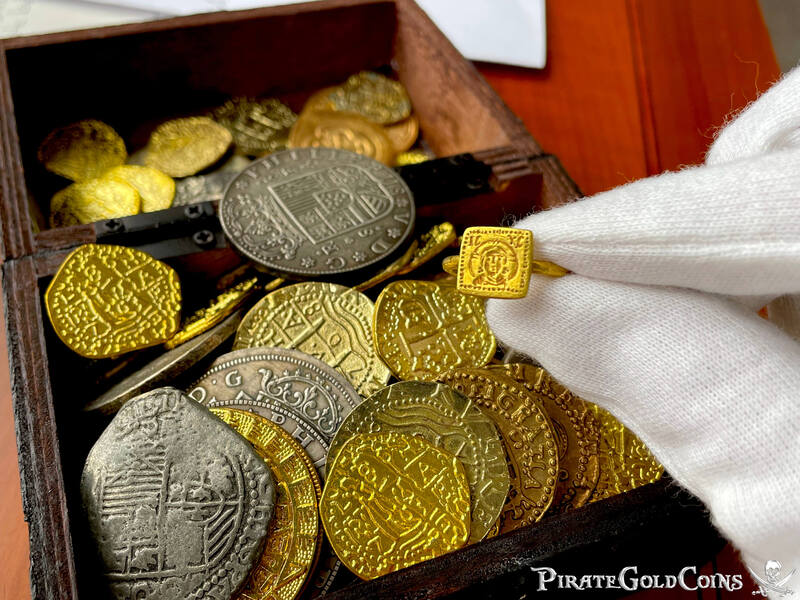 Byzantine Empire "Jesus Christ" 6-7th Century AD Gold Ring 20