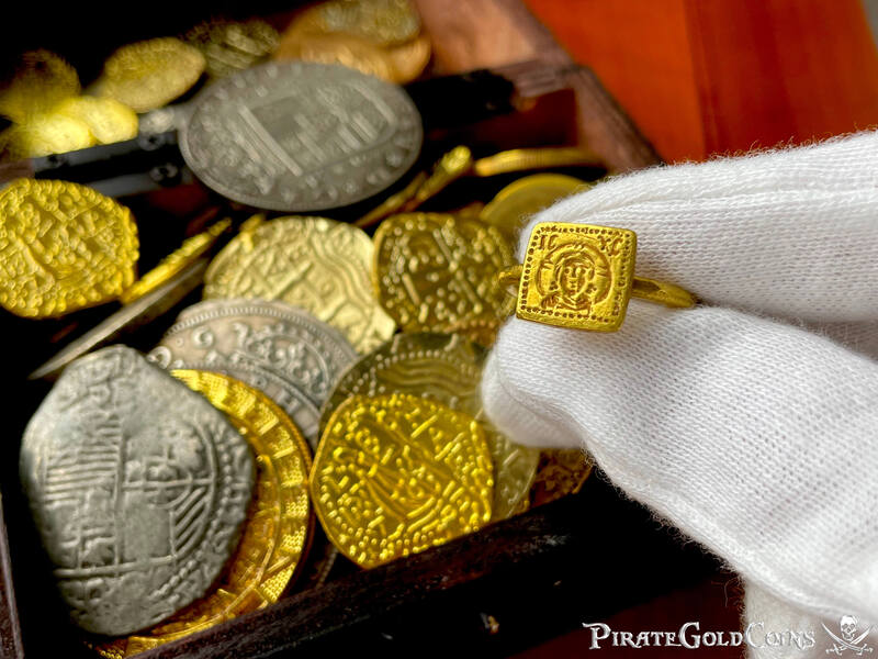 Byzantine Empire "Jesus Christ" 6-7th Century AD Gold Ring 23