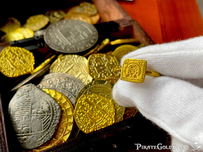 Byzantine Empire "Jesus Christ" 6-7th Century AD Gold Ring 25