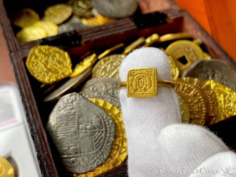 Byzantine Empire "Jesus Christ" 6-7th Century AD Gold Ring 28