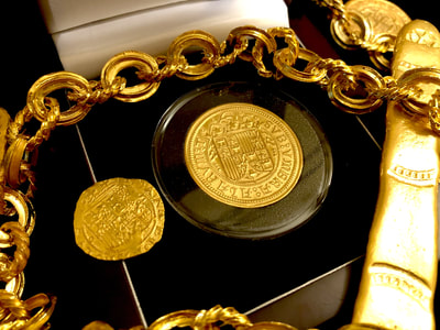 Reproduction Spain 2 Excellentes 1476 Pirate Gold Coins Treasure 10