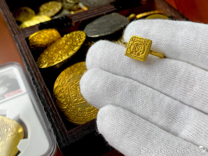 Byzantine Empire "Jesus Christ" 6-7th Century AD Gold Ring 29