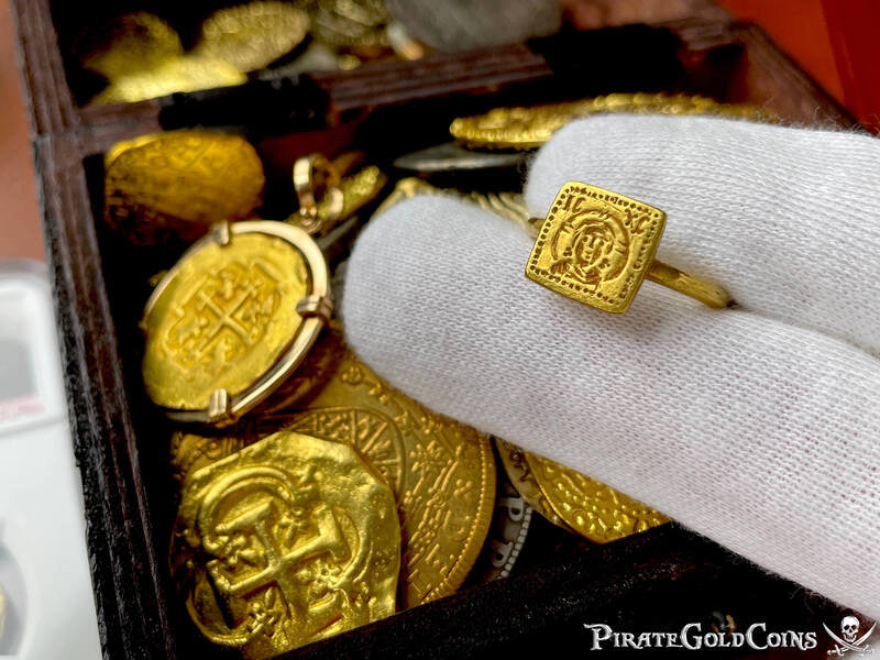 Byzantine Empire "Jesus Christ" 6-7th Century AD Gold Ring 22