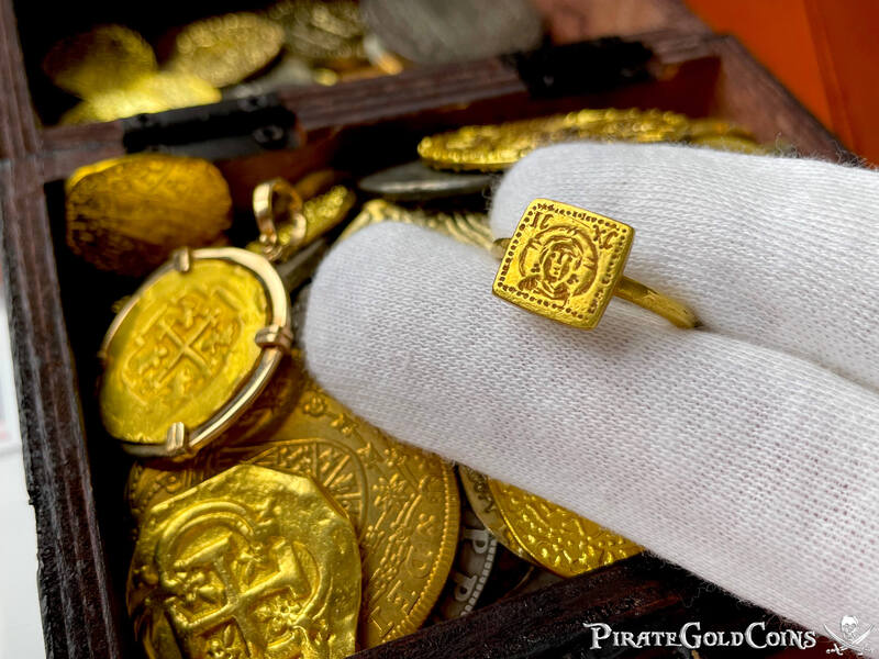 Byzantine Empire "Jesus Christ" 6-7th Century AD Gold Ring 32