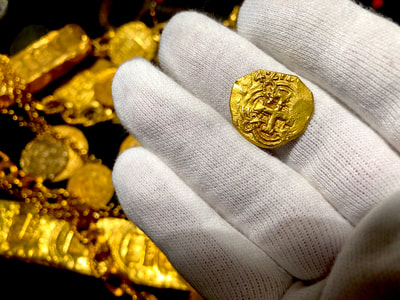 Colombia 2 Escudos 1742 "Dated" RAW Pirate Gold Coins Jewelry Treasures 7