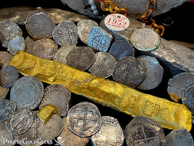 Replica  Mexico  Royal  (mini)  with real Sapphires 1715  Gold Electroplated 22kt 8