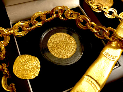 Replica  Mexico  Royal  (mini)  with real Sapphires 1715  Gold Electroplated 22kt 9