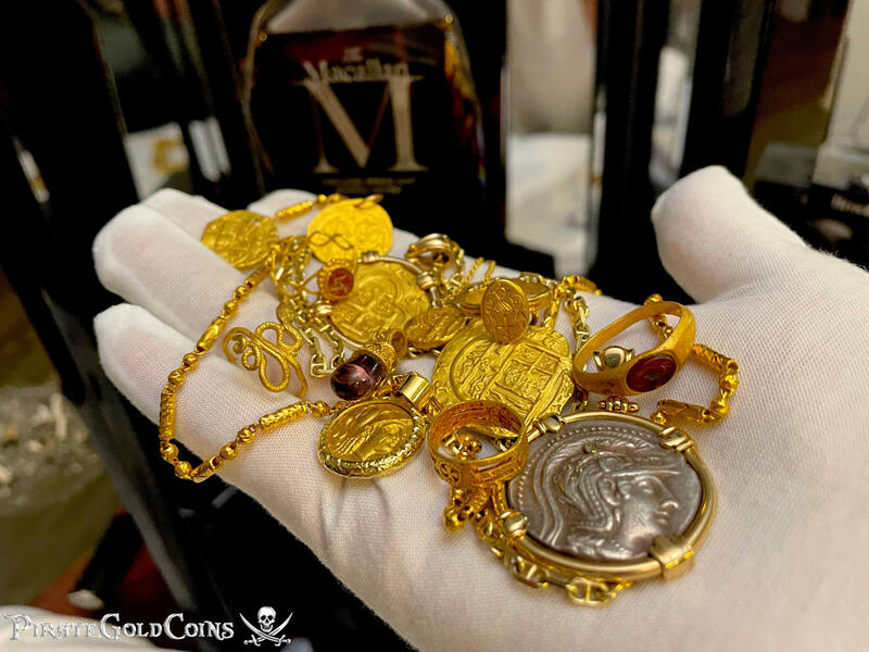 Gold Roman Ring 3rd Century AD with Dolphin Gemstone 8