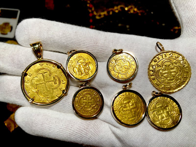 Spain 2 Escudos 1556-98 "Crystal & Gold Bezel" Jewelry Treasures 4