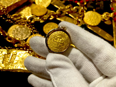 Spain 1 Escudo 1516-56 "Crystal & Gold Bezel" Jewelry Treasures 2