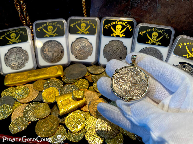 Bolivia 8 Reales "Panama Hoard 1629" 14kt Bezel 7