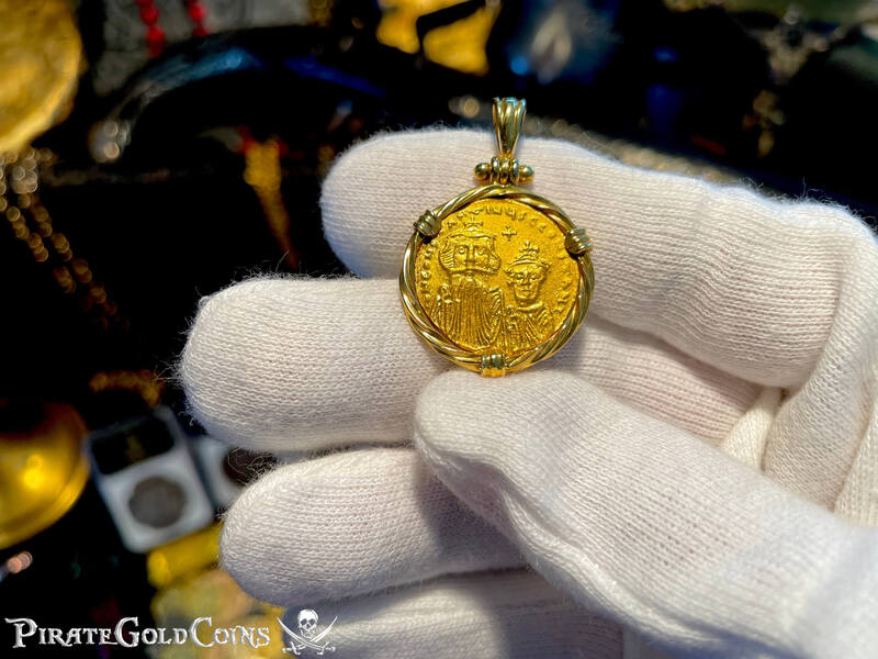 Byzantine Empire 641-668AD Solidus "Constans II" 18kt Bezel 2