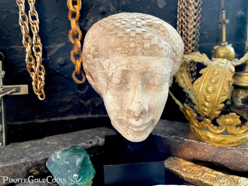 Ancient Egyptian Limestone Head of Man 600-300 BC 2