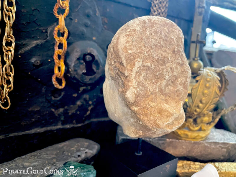 Ancient Egyptian Limestone Head of Man 600-300 BC 3