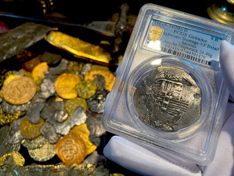 Mexico 8 Reales 1618-1634 "Atocha 1622 Shipwreck" Grade 1 6