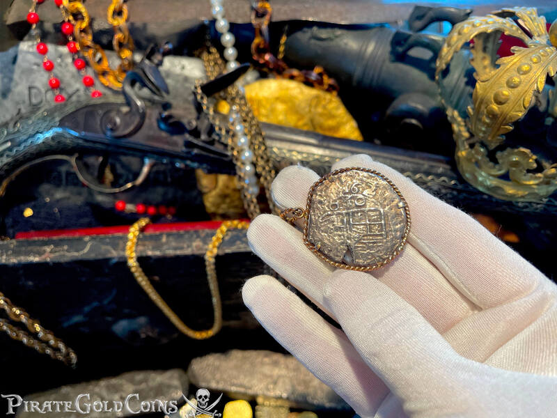 Mexico 4 Reales 1620 "Dated! From the Atocha 1622 Shipwreck" Pendant 4