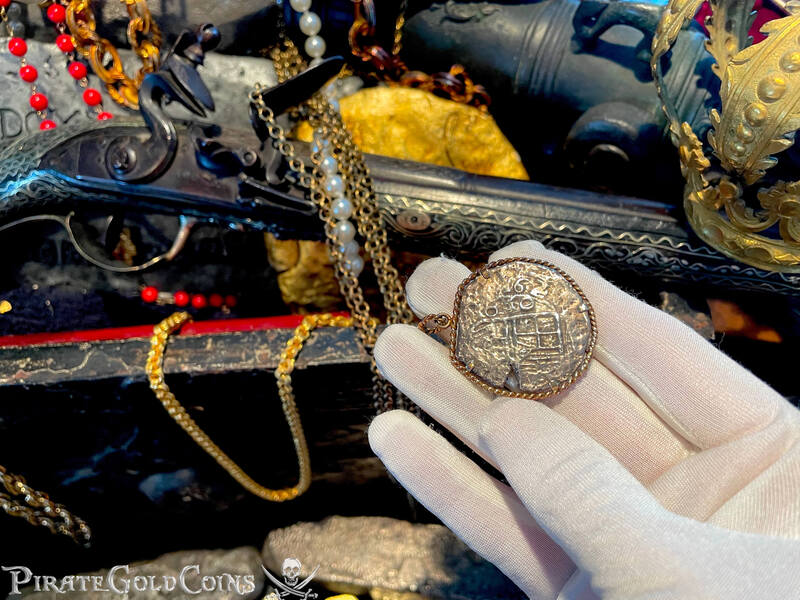 Mexico 4 Reales 1620 "Dated! From the Atocha 1622 Shipwreck" Pendant 5