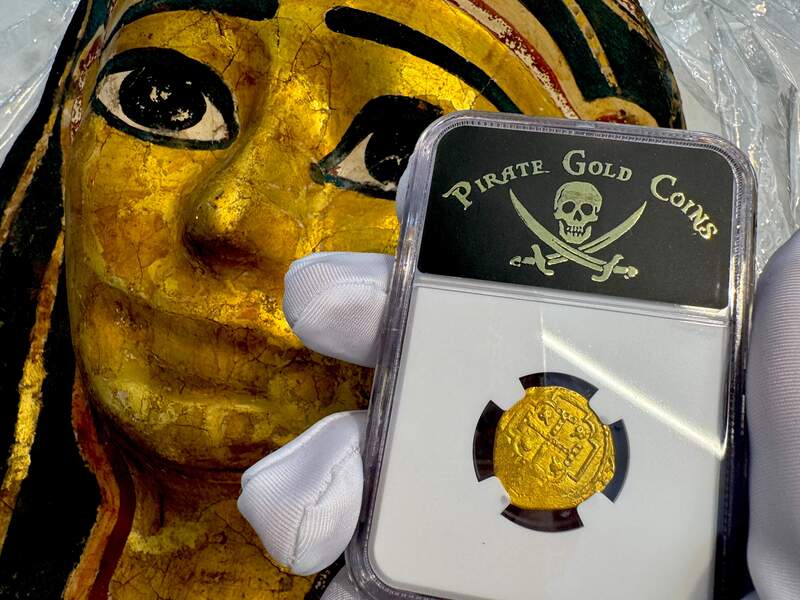 Mexico 2 Escudos 1680-98 "Jeweled Cross- 1715 Fleet Shipwreck" NGC 58 2