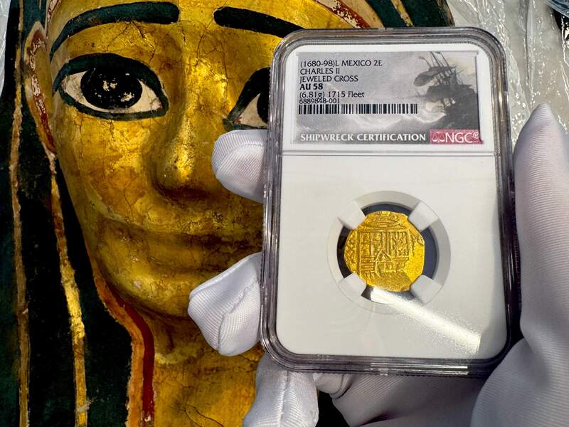 Mexico 2 Escudos 1680-98 "Jeweled Cross- 1715 Fleet Shipwreck" NGC 58 13