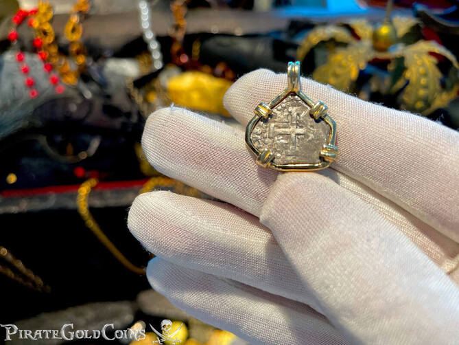 Mexico 1 Real 1684 Pendant 14kt Bezel