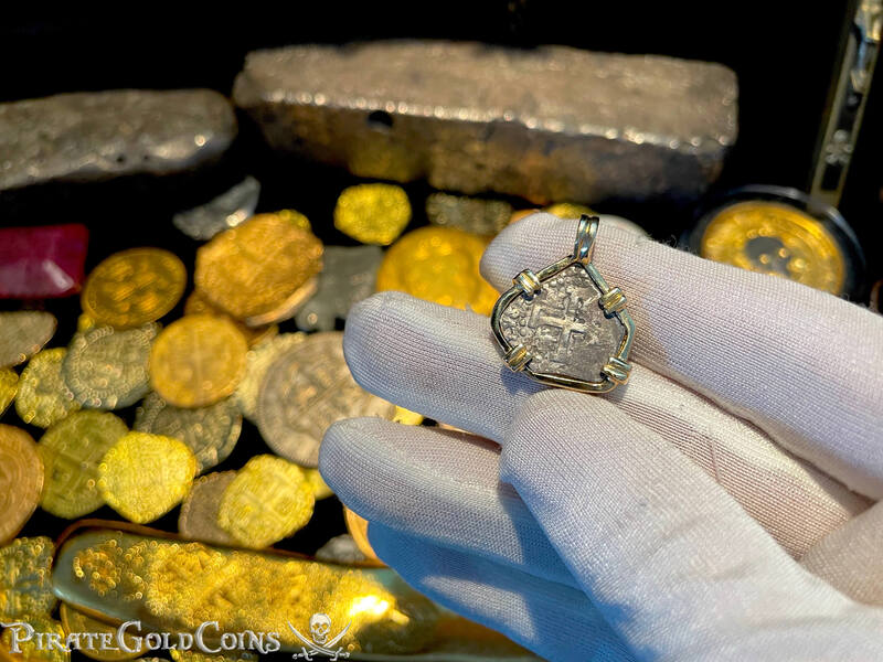 Mexico 1 Real 1684 Pendant 14kt Bezel 6