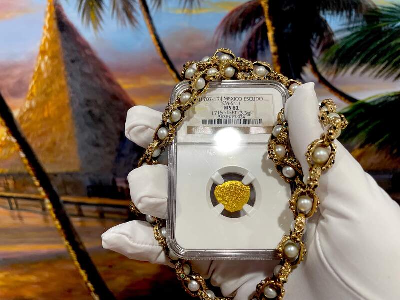 Mexico 1 Escudo 1707-1713 "1715 Plate Fleet Shipwreck" NGC 62 3