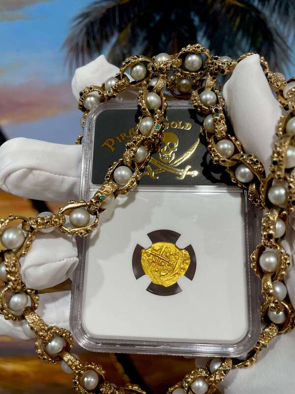 Mexico 1 Escudo 1707-1713 "1715 Plate Fleet Shipwreck" NGC 62 17