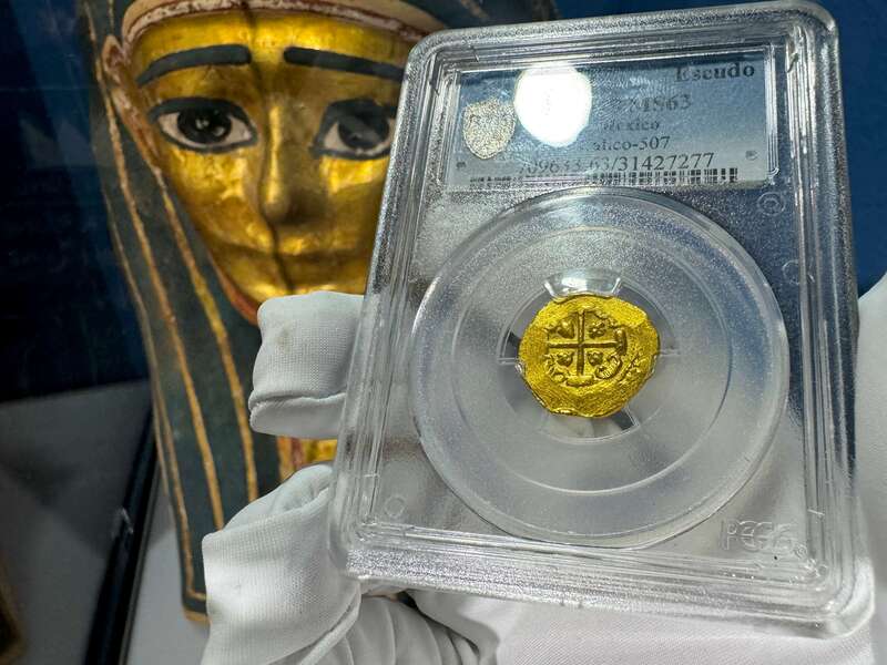 Mexico 1 Escudo 1711 "1715 Fleet Shipwreck" PCGS 63 6