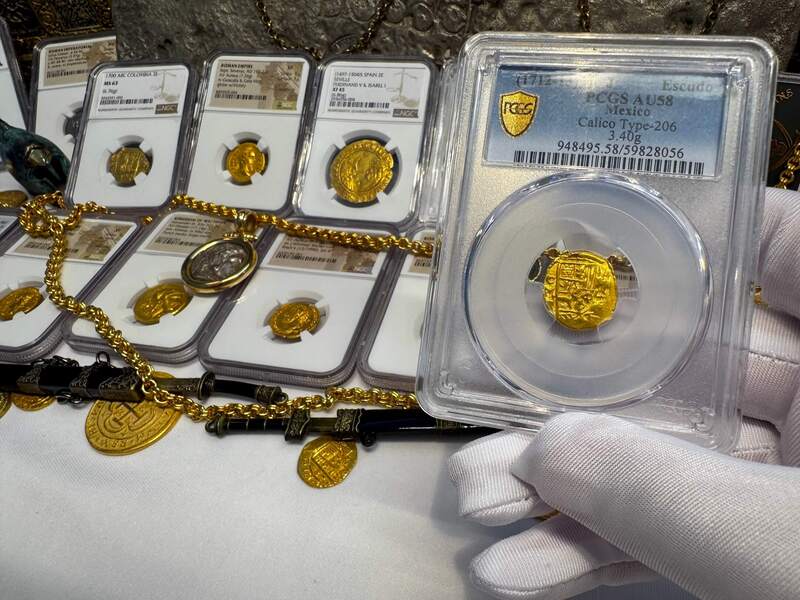 Mexico 1 Escudo 1712-13 "Philip V" PCGS 58 12