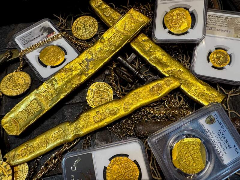 Mexico 8 Escudos 1713 "1715 Fleet Shipwreck" NGC 63 7