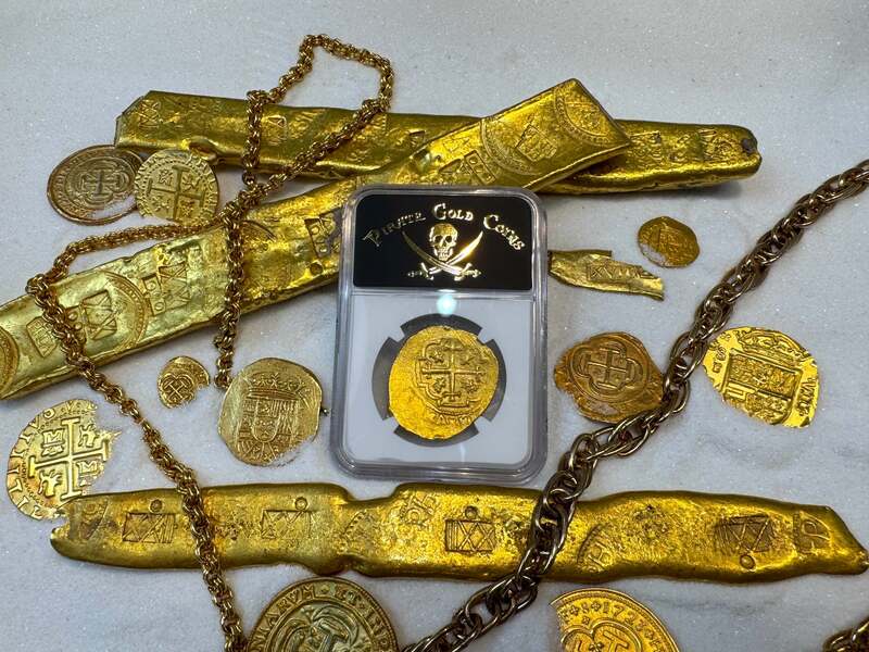 Mexico 8 Escudos 1713 "1715 Fleet Shipwreck" NGC 63 40