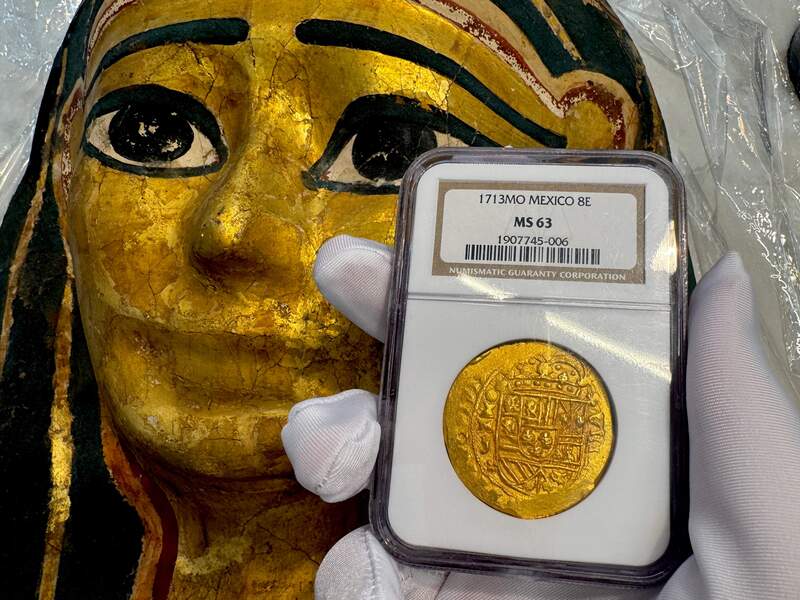 Egyptian Gilt Cartonnage Mummy Mask 1st Century BC 35