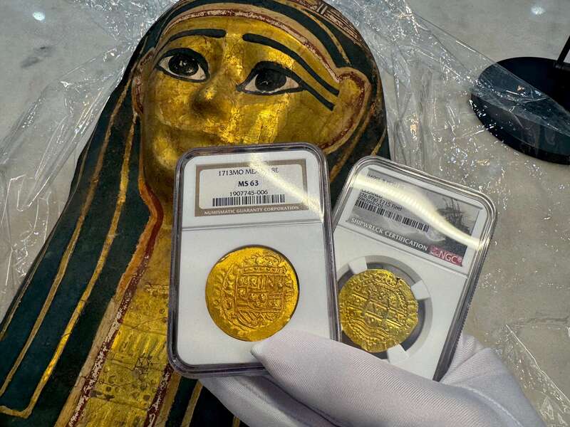 Egyptian Gilt Cartonnage Mummy Mask 1st Century BC 29