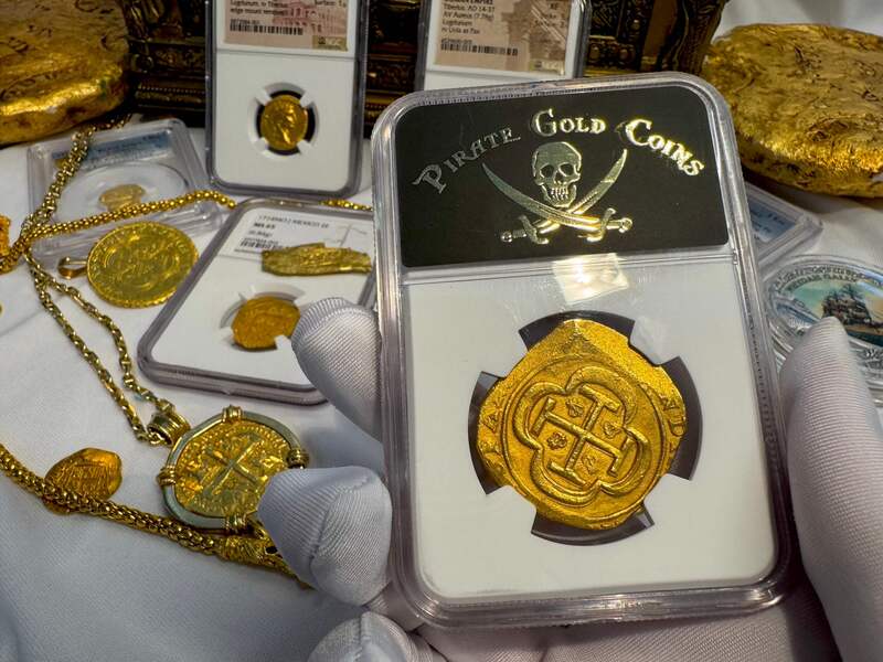 Mexico 8 Escudos 1714 "1715 Fleet Shipwreck" NGC 64 16