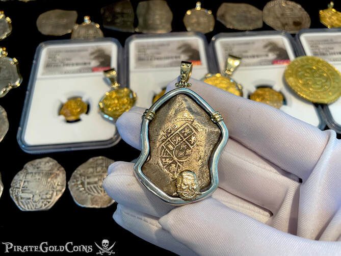 Mexico 8 Reales 1714 Pendant