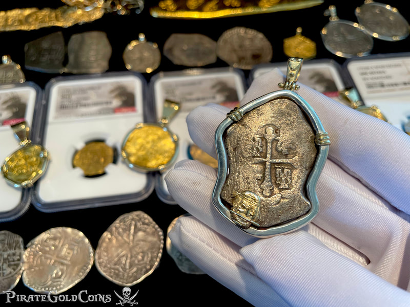 Mexico 8 Reales 1714 Pendant 4